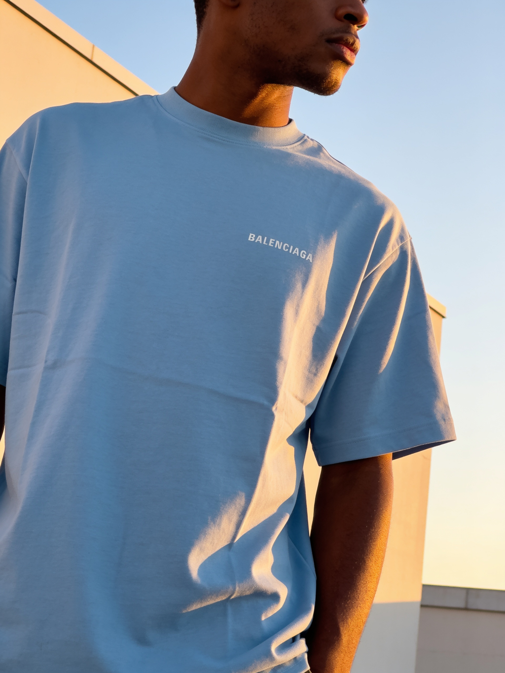 T-SHIRT BALENCIAGA