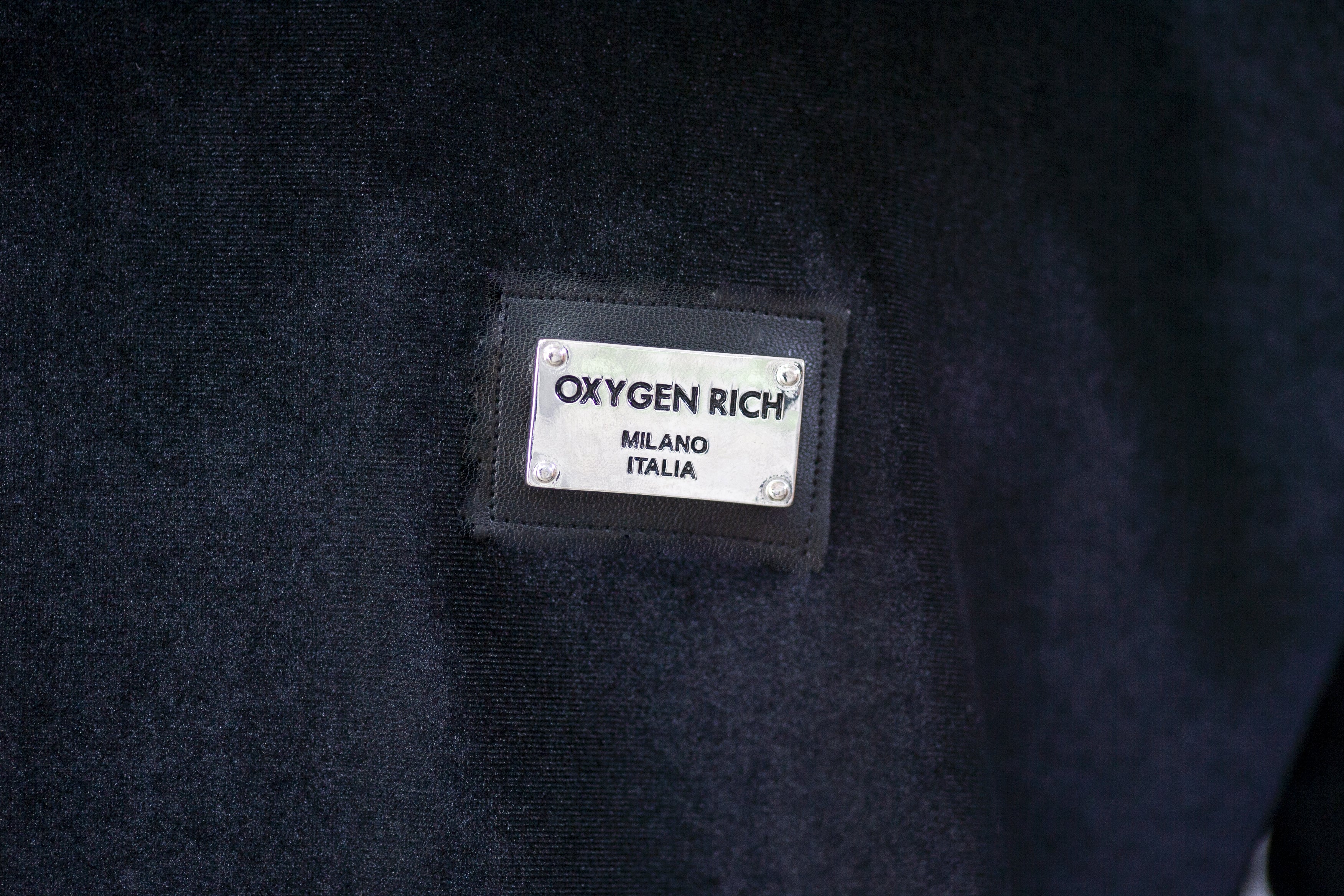 T-SHIRT CINIGLIA CON TARGHETTA OXYGEN RICH