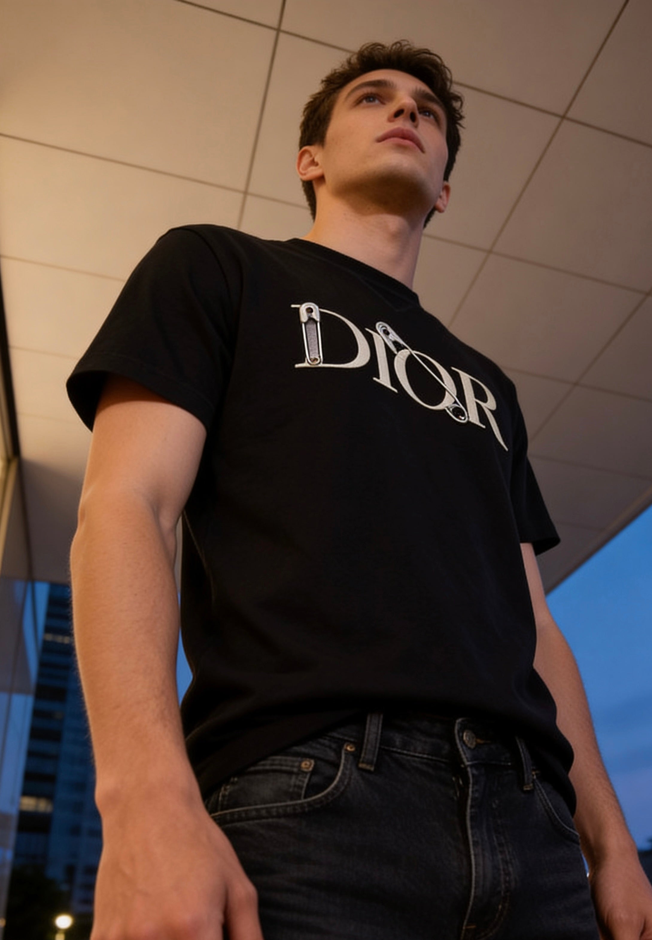 T-SHIRT DIOR