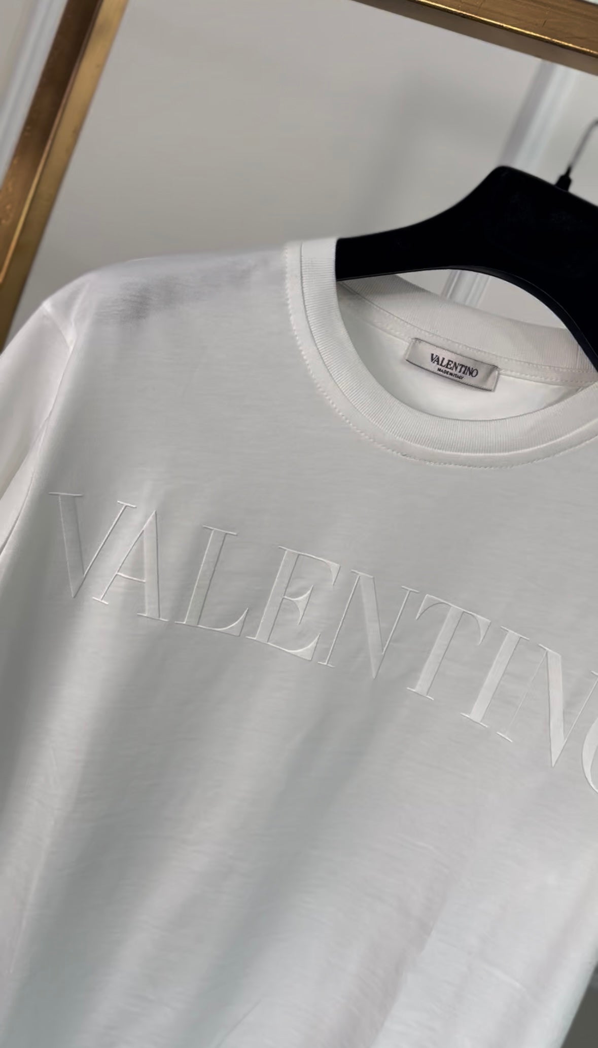 T-SHIRT VALENTINO
